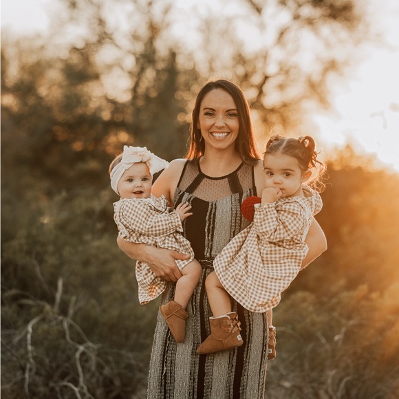 Hello . . . - Picture 2 of 6